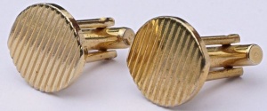 Vintage 1970s Gold Plated Oval Ridged Cufflinks
